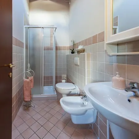 Poncia Lejlighedshotel